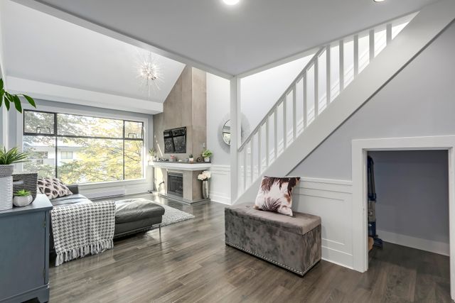 73425 at 303 - 1702 Chesterfield Avenue, North Vancouver