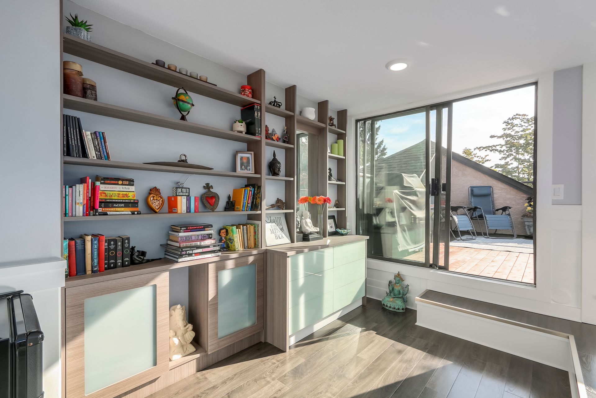 73456 at 303 - 1702 Chesterfield Avenue, North Vancouver