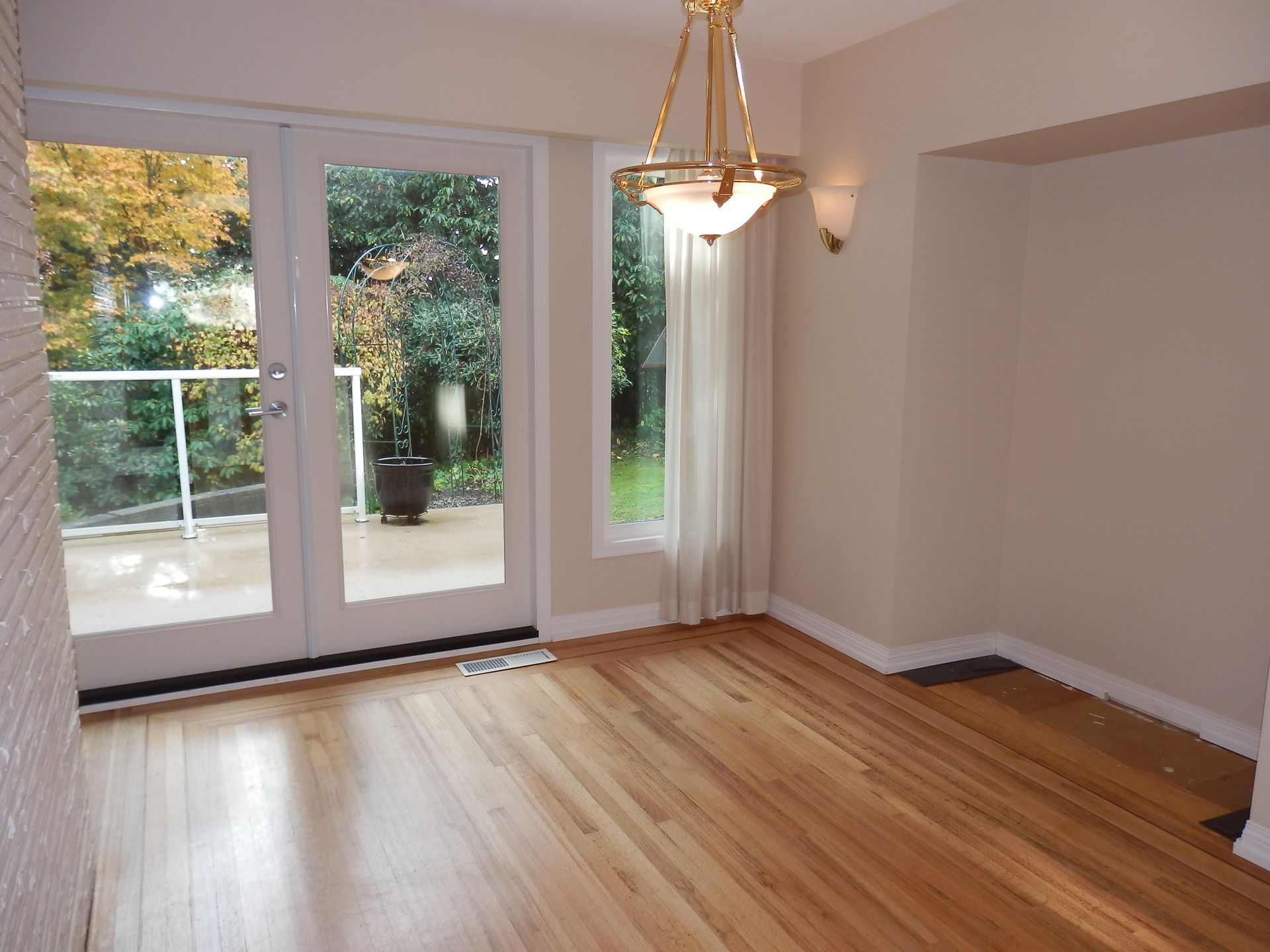 74129 at 963 Belmont Avenue, North Vancouver