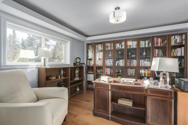 74564 at 2590 Sechelt Drive, North Vancouver