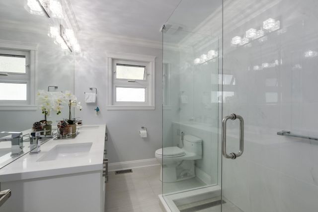 74594 at 2590 Sechelt Drive, North Vancouver