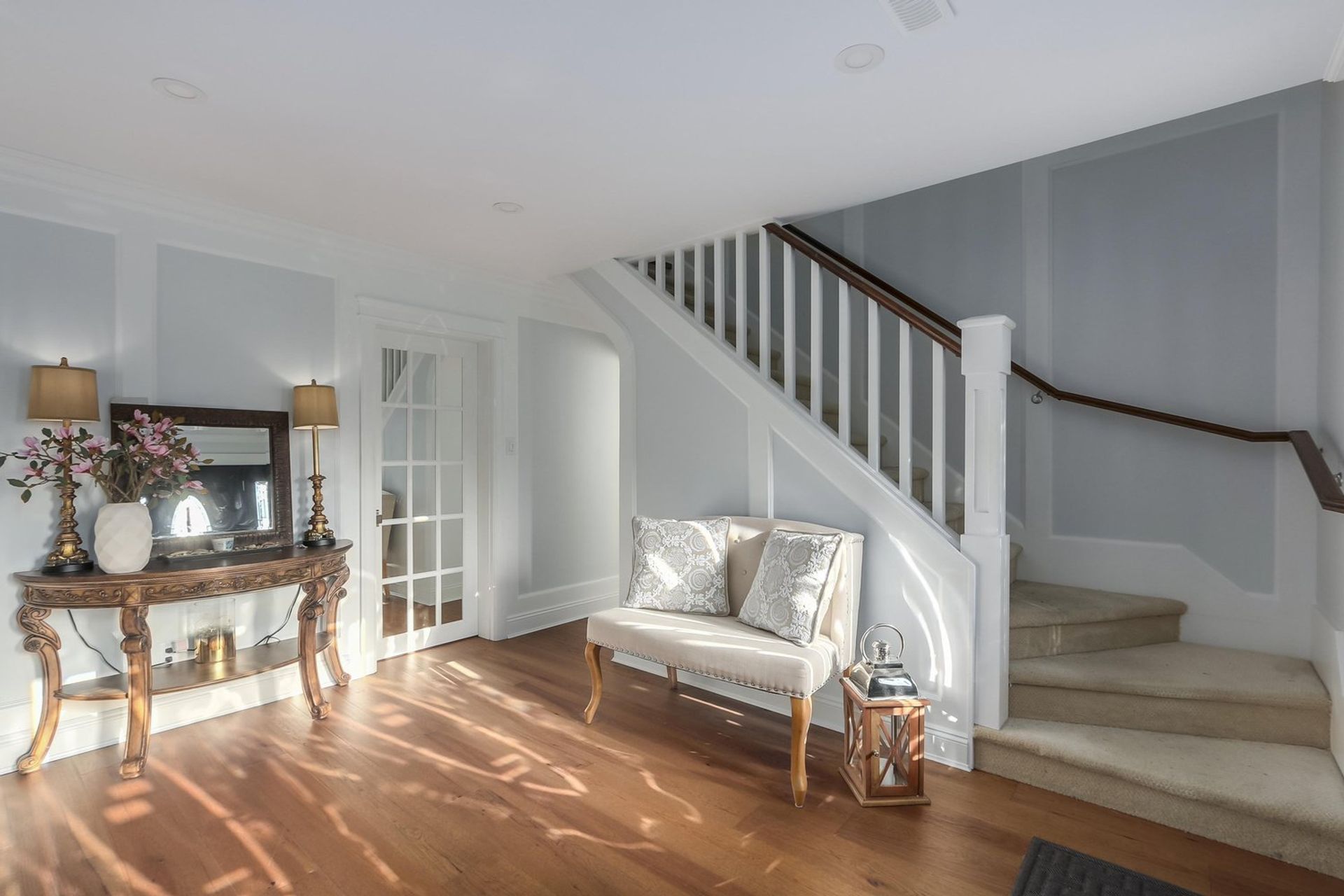 74488 at 2590 Sechelt Drive, North Vancouver