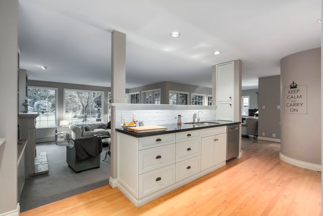 74704 at 1264 W Keith Road, North Vancouver