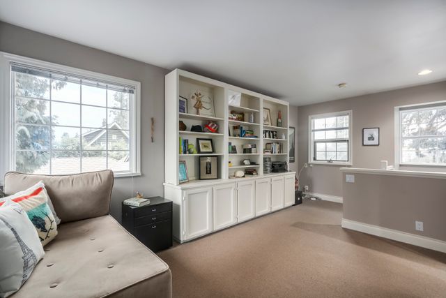 74740 at 1264 W Keith Road, North Vancouver