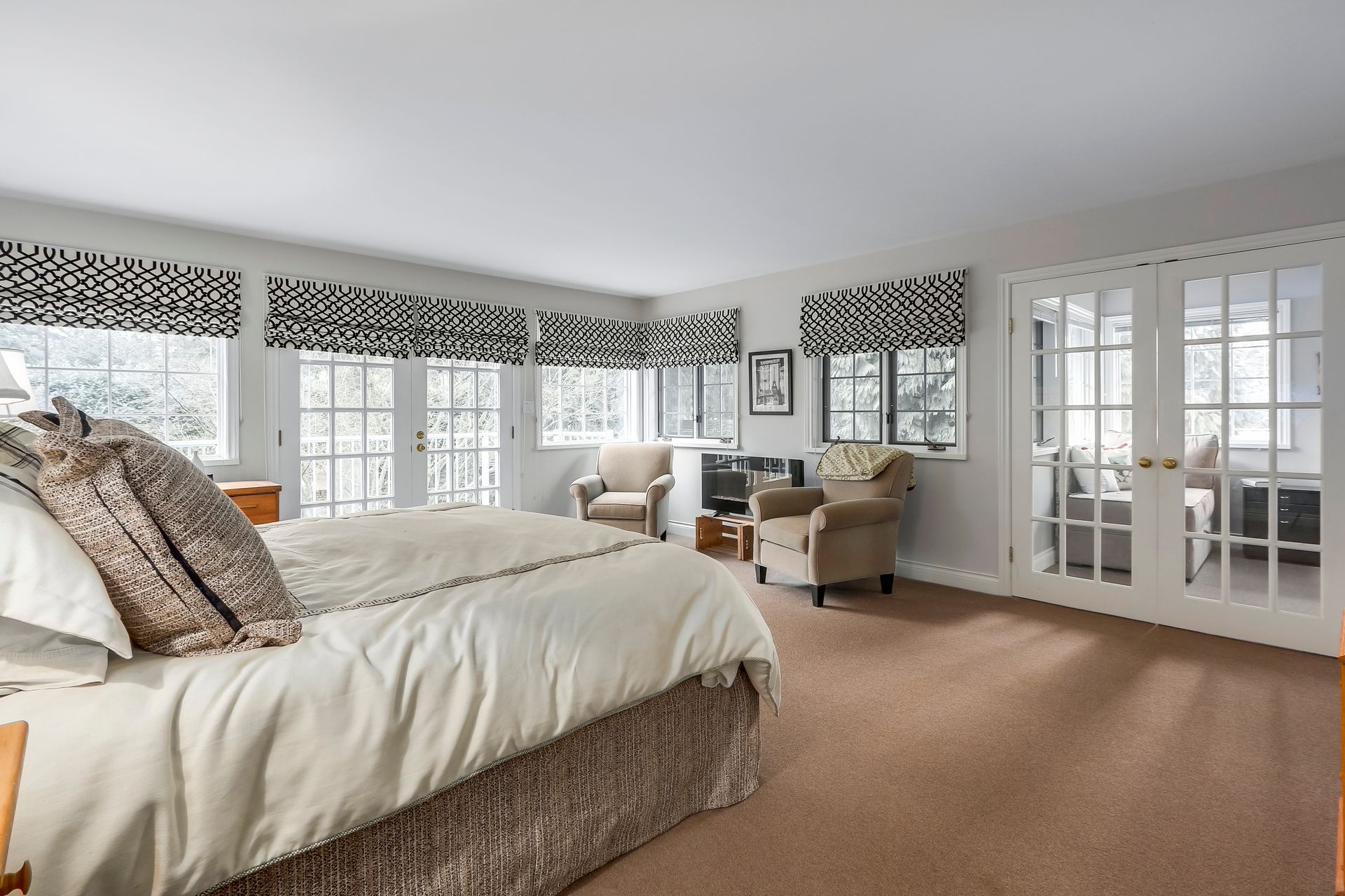 74731 at 1264 W Keith Road, North Vancouver