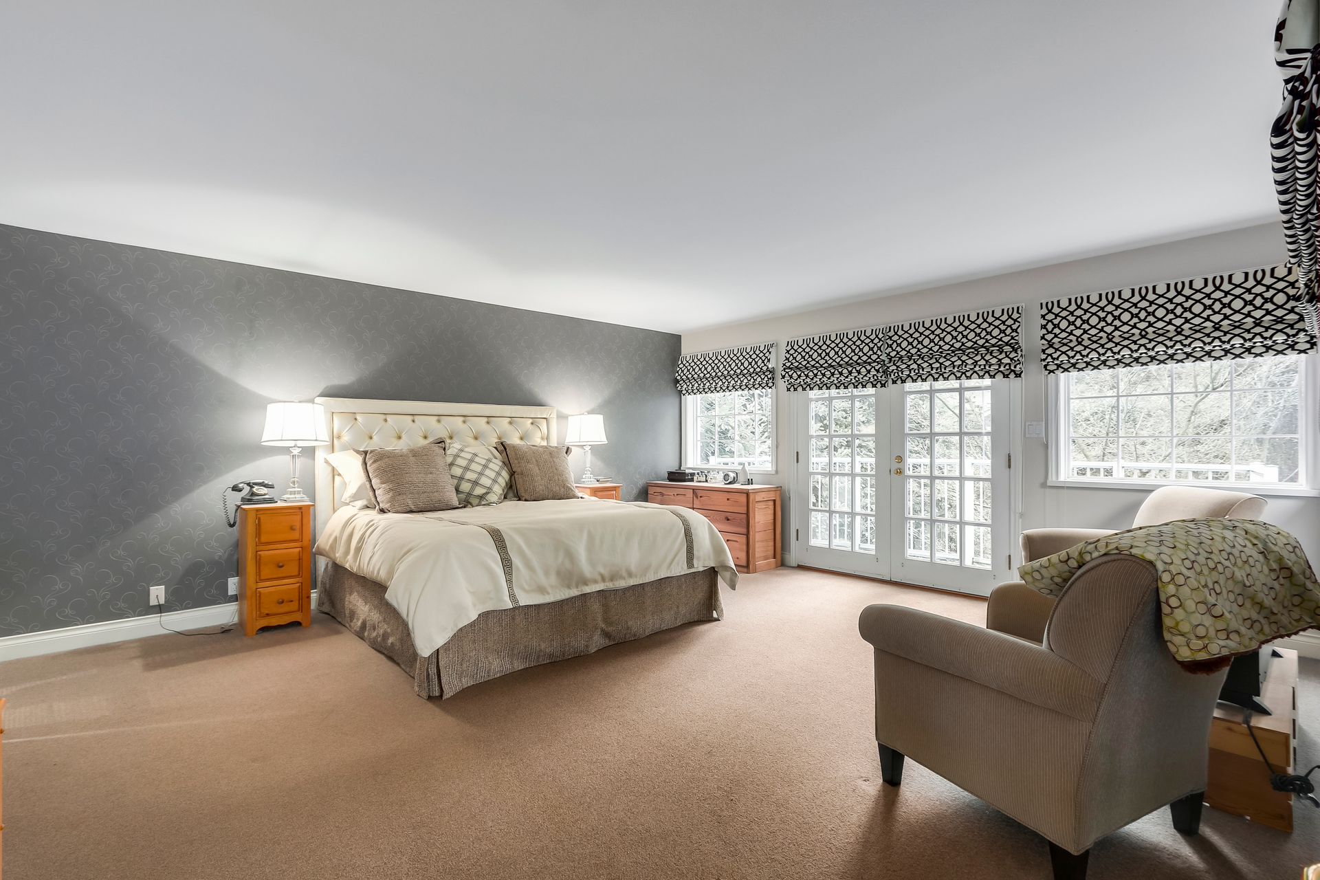 74734 at 1264 W Keith Road, North Vancouver