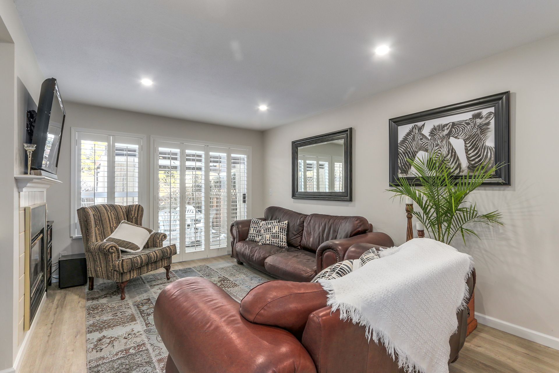 74867 at 401 - 3980 Inlet Crescent, North Vancouver