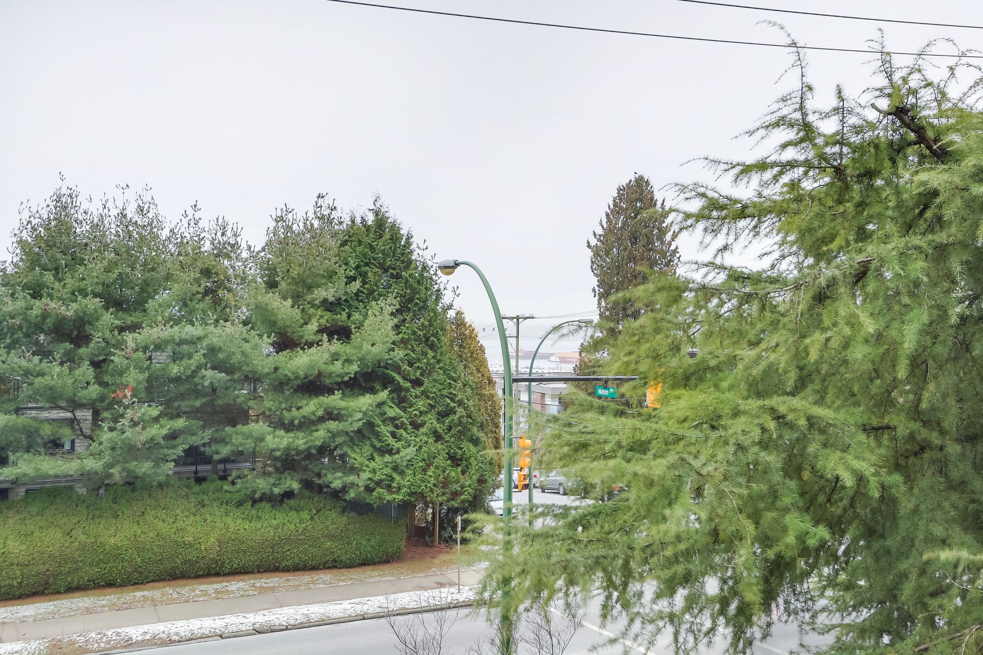 75058 at 209 - 270 3rd Street W, North Vancouver