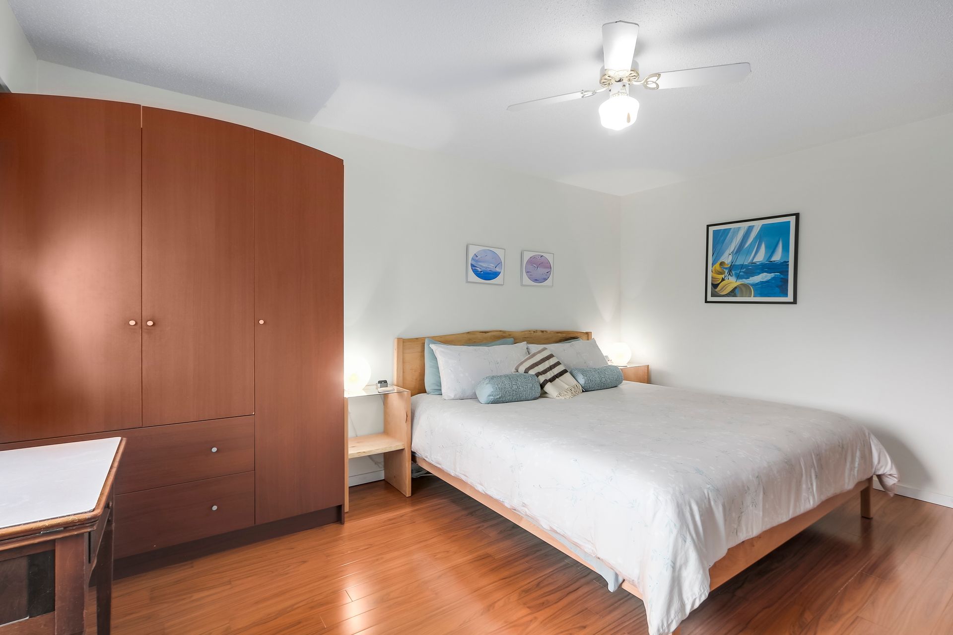 75082 at 209 - 270 3rd Street W, North Vancouver