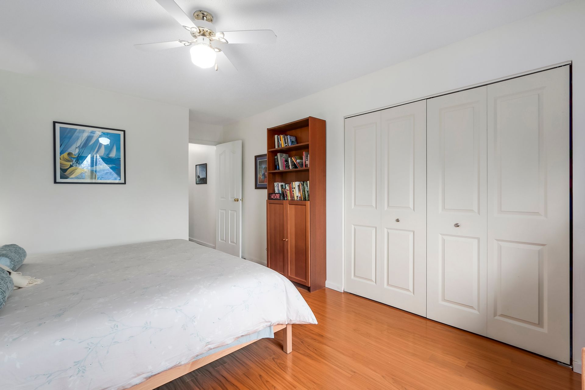 75085 at 209 - 270 3rd Street W, North Vancouver