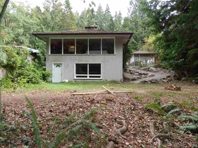 75234 at 3833 Emerald Drive, North Vancouver