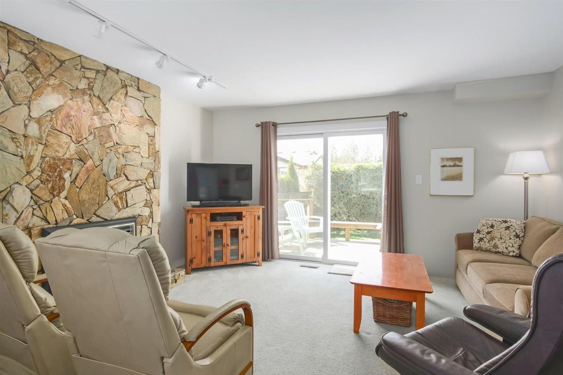 75416 at 821 Nicolum Court, North Vancouver