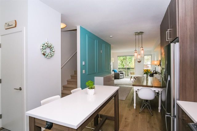 75512 at 24 - 433 Seymour River Place, North Vancouver