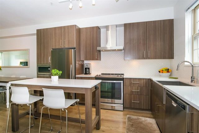 75518 at 24 - 433 Seymour River Place, North Vancouver