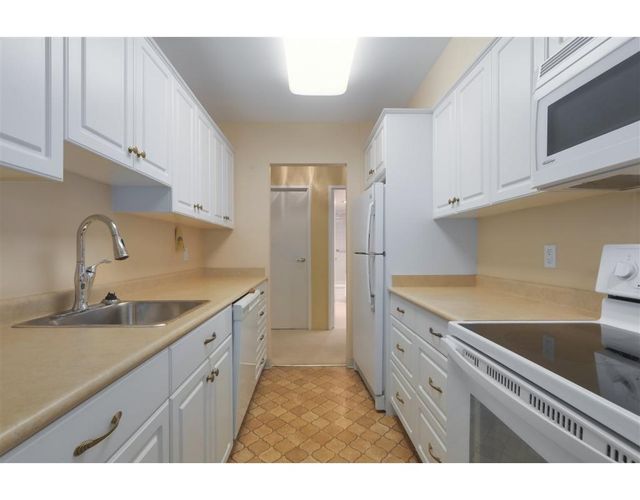 76278 at 604 - 2020 Fullerton Avenue, North Vancouver