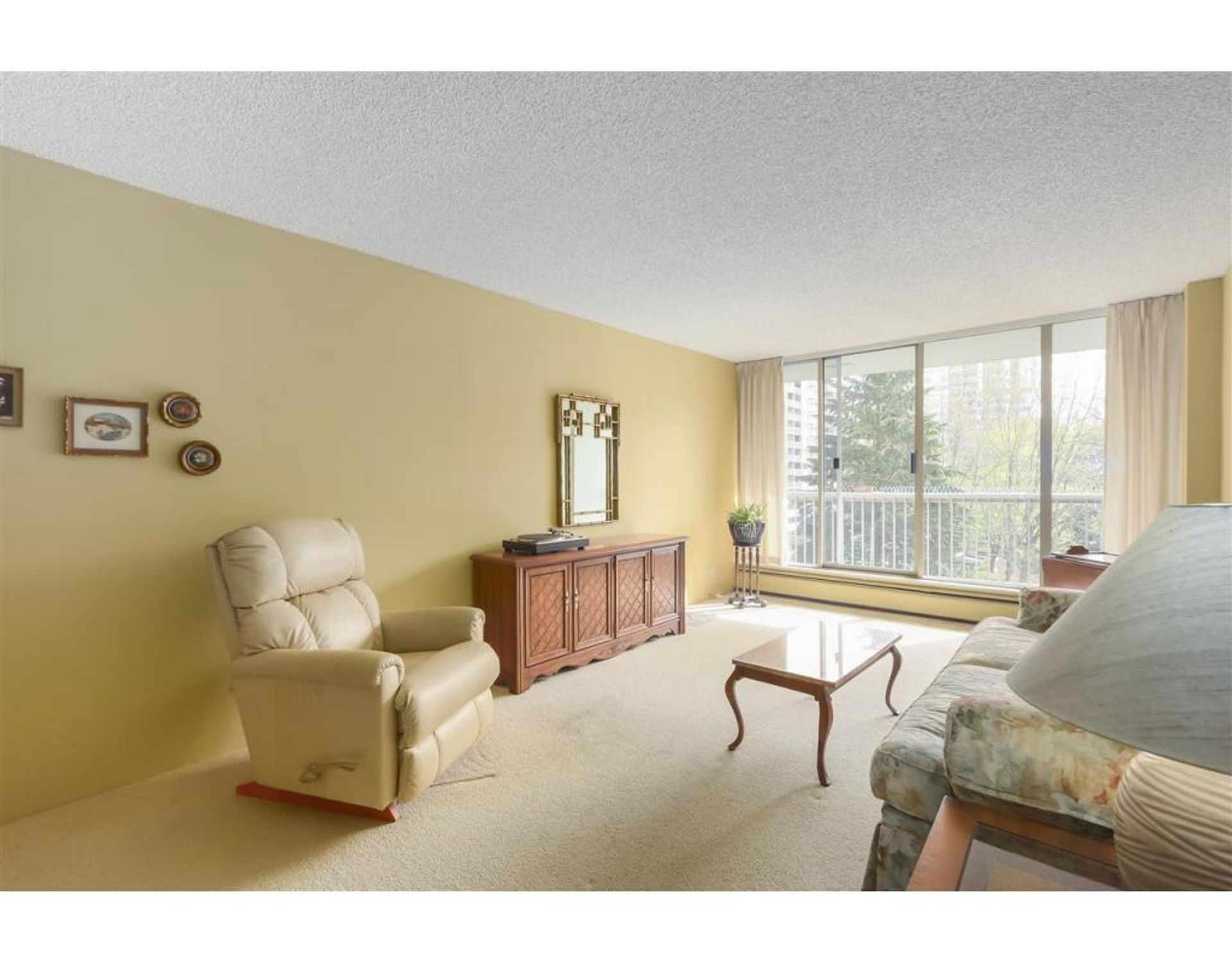 76228 at 604 - 2020 Fullerton Avenue, North Vancouver