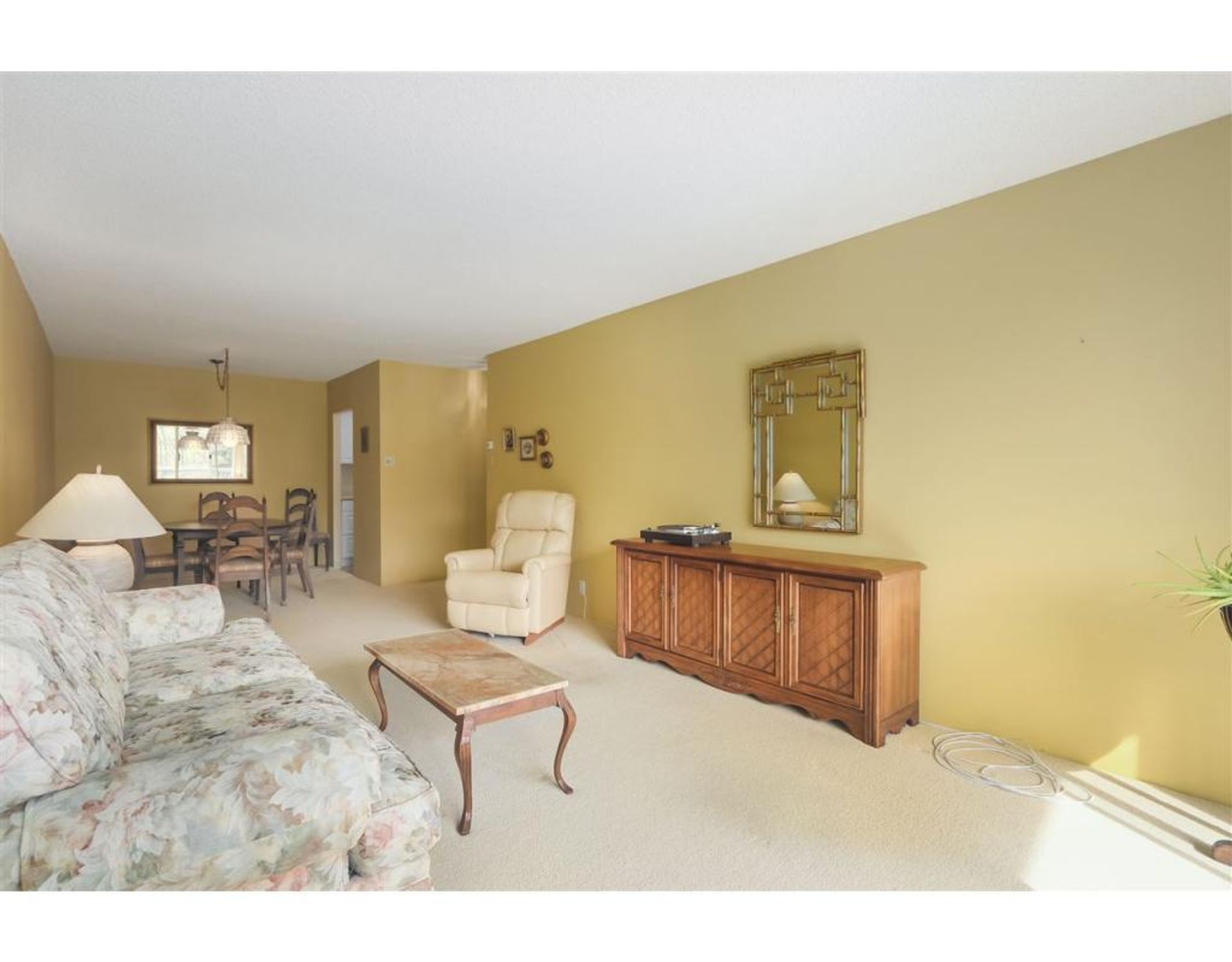 76234 at 604 - 2020 Fullerton Avenue, North Vancouver