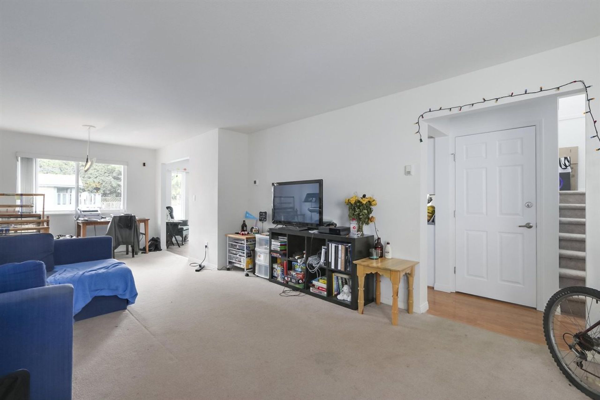 76770 at 3636 Maginnis Avenue, North Vancouver