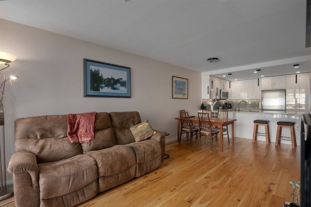 78579 at 309 - 212 Lonsdale Avenue, North Vancouver