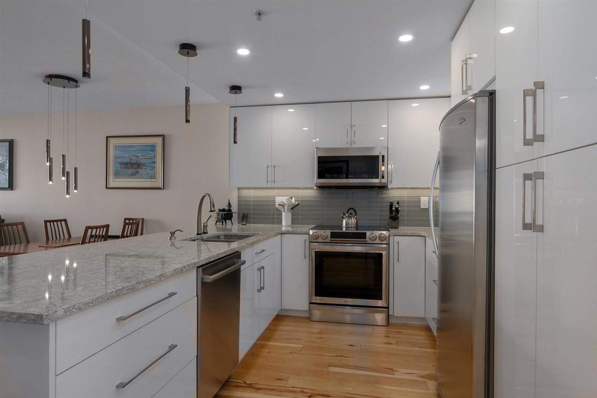 78599 at 309 - 212 Lonsdale Avenue, North Vancouver