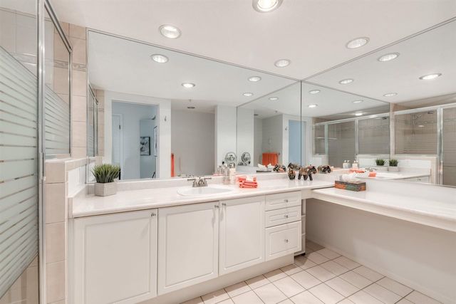 79204 at 402 - 3680 Banff Court, North Vancouver