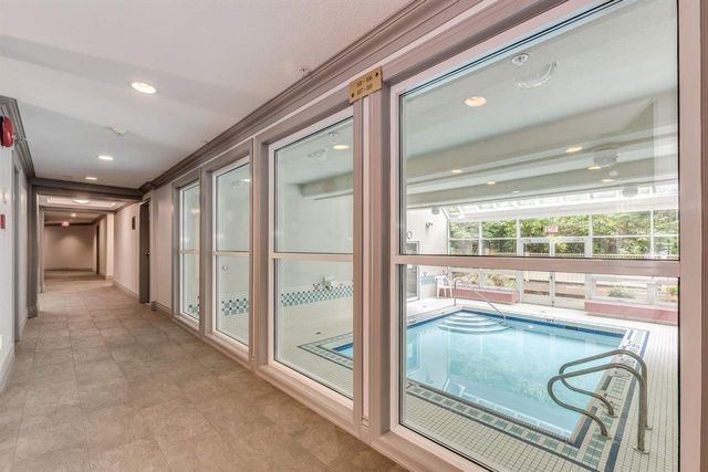 79216 at 402 - 3680 Banff Court, North Vancouver