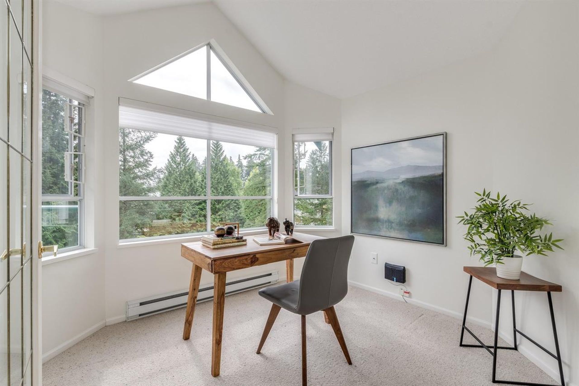 79168 at 402 - 3680 Banff Court, North Vancouver