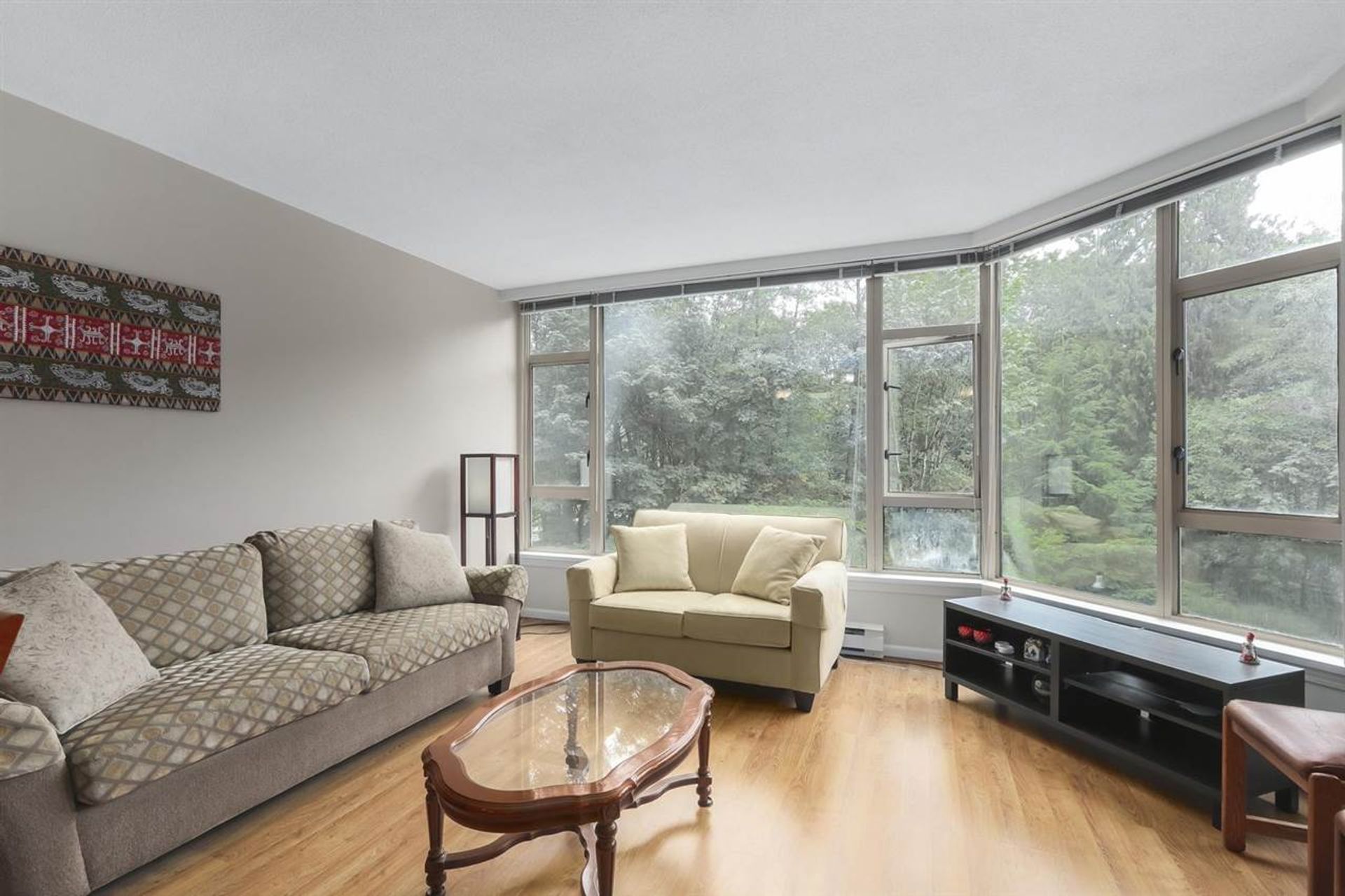 79417 at 412 - 1327 Keith Road E, North Vancouver