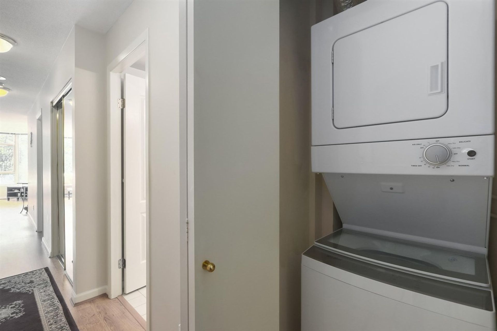 79473 at 412 - 1327 Keith Road E, North Vancouver