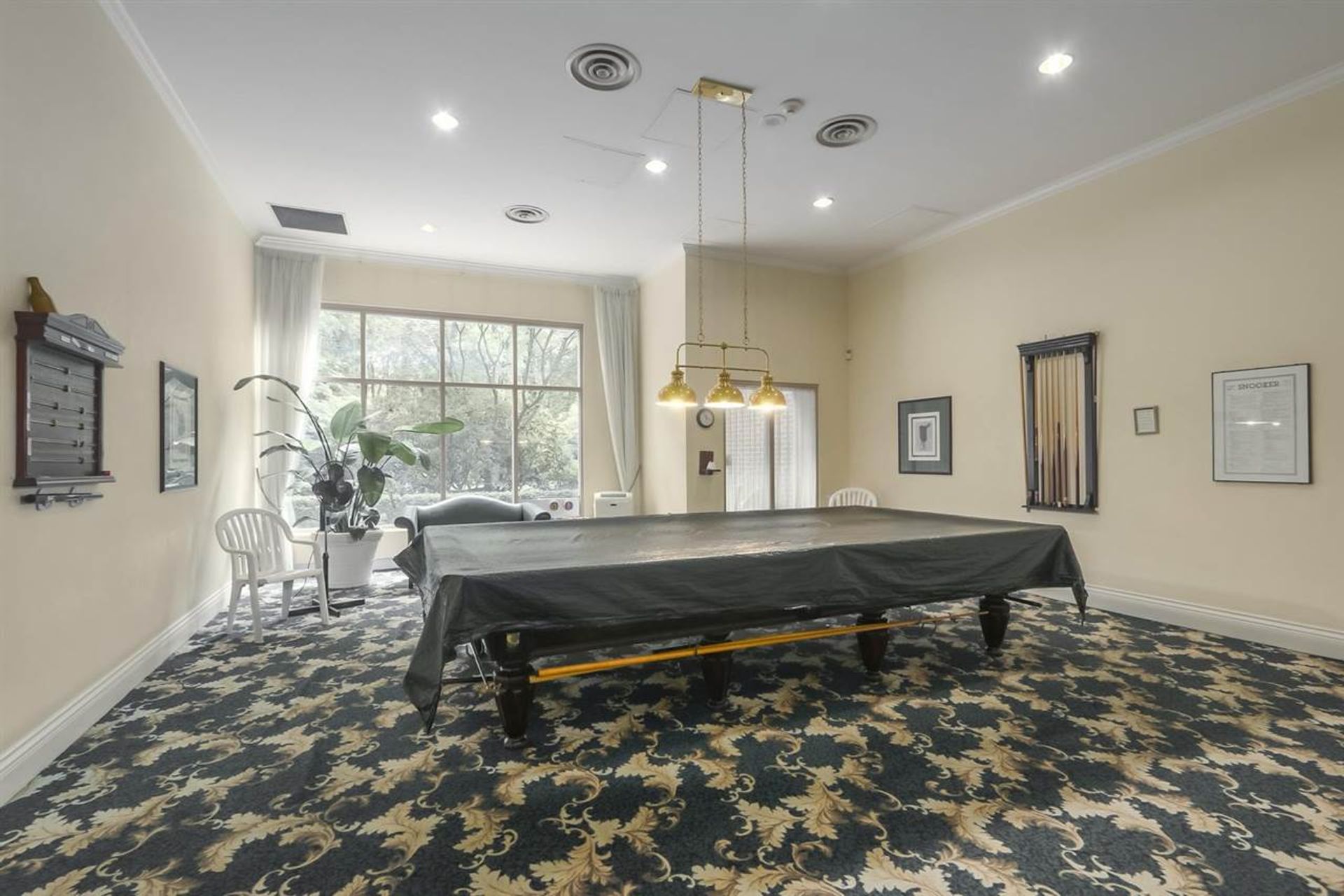 79477 at 412 - 1327 Keith Road E, North Vancouver