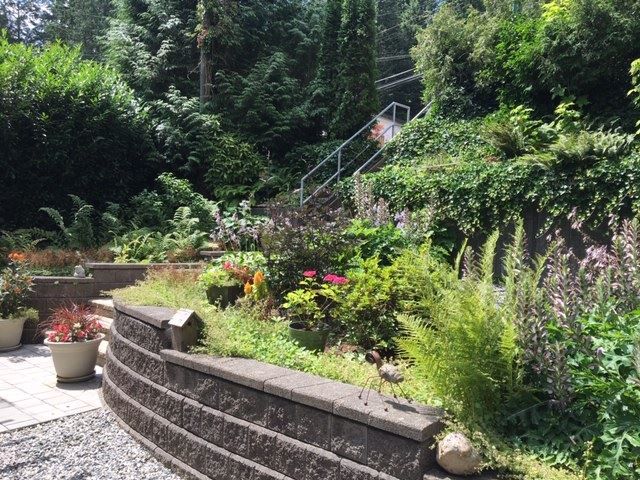 79653 at 1650 Deep Cove Road, North Vancouver