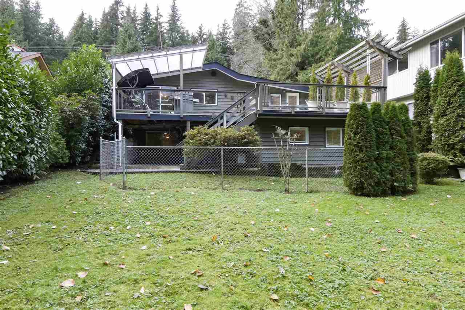79705 at 1650 Deep Cove Road, North Vancouver