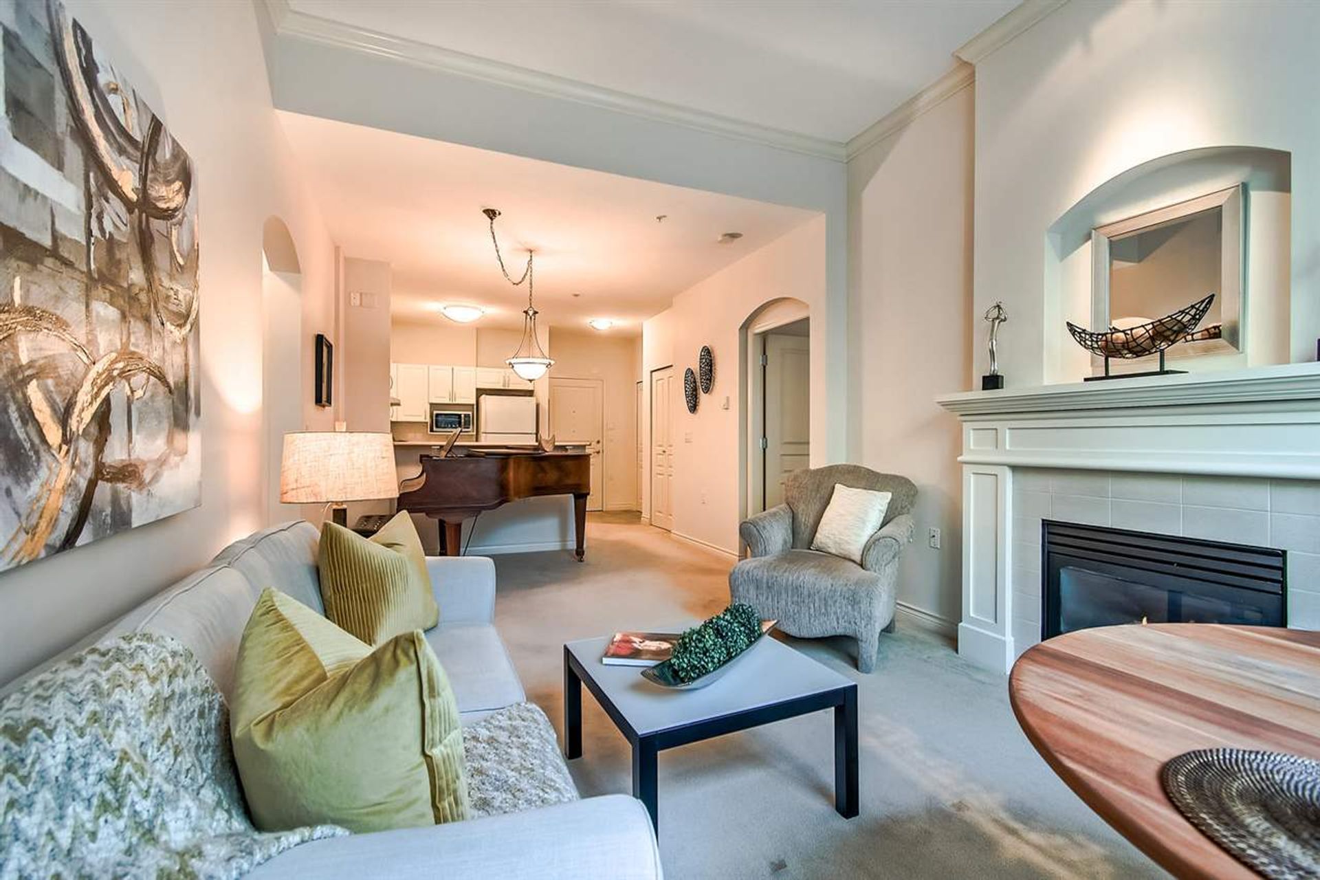 79958 at 104 - 960 Lynn Valley Road, North Vancouver