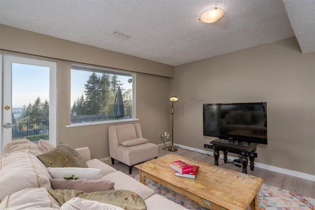 80080 at 4417 Starlight Way, North Vancouver