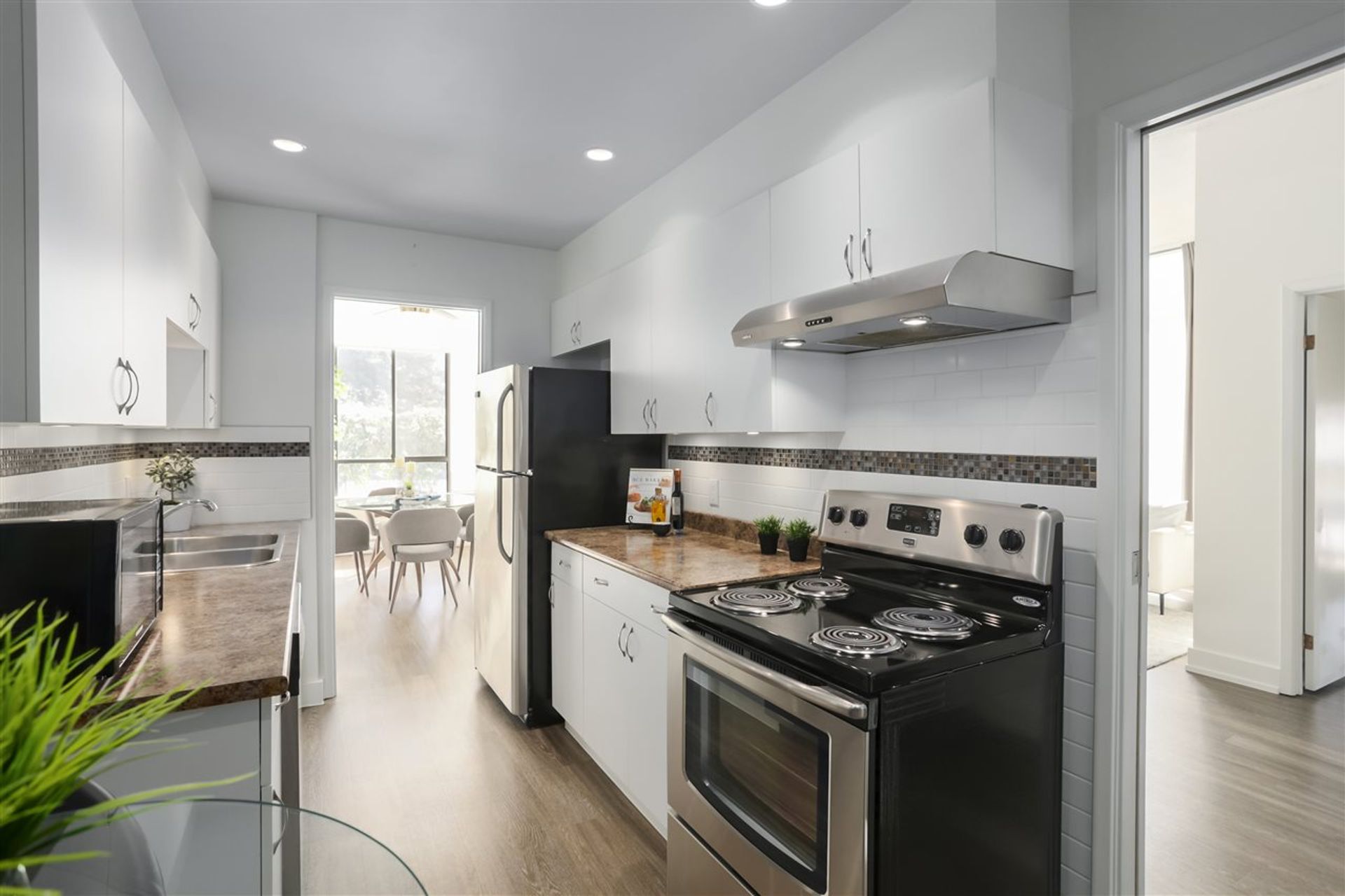 80758 at 116 - 1480 Duchess Avenue, West Vancouver