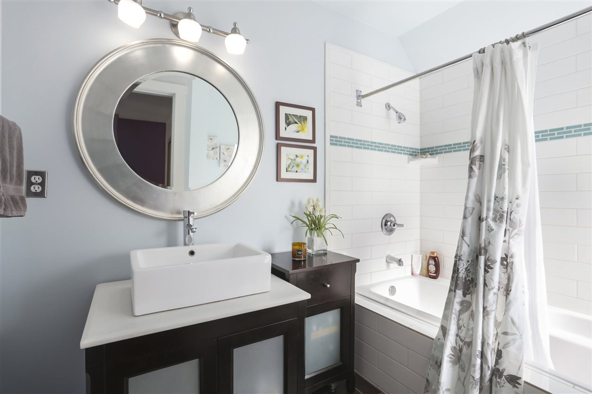 80850 at 3 - 410 Mahon Avenue, North Vancouver