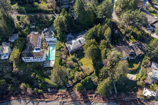 80904-1 at 7185 Cliff Road, West Vancouver