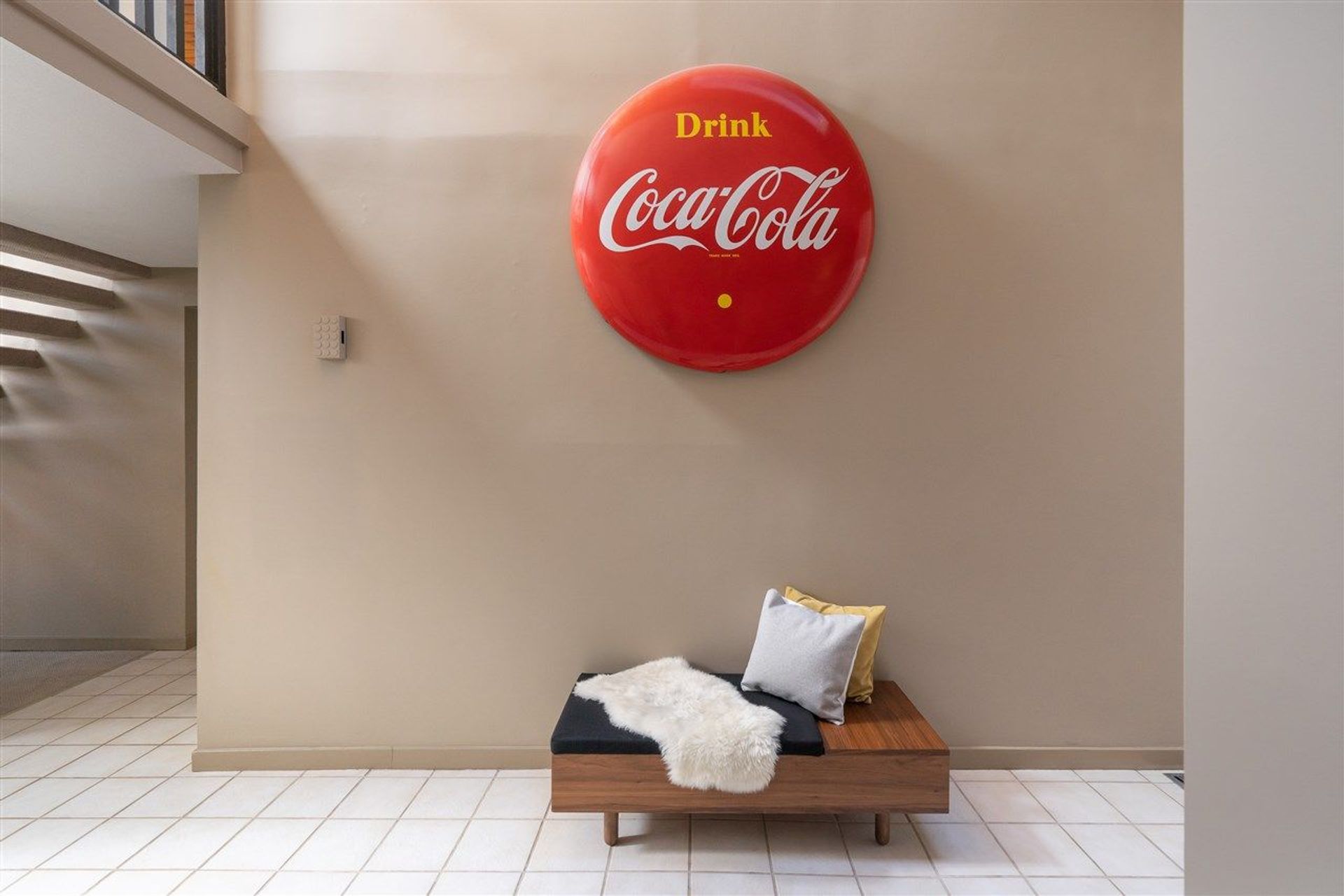 81153 at 3633 Robinson Road, North Vancouver