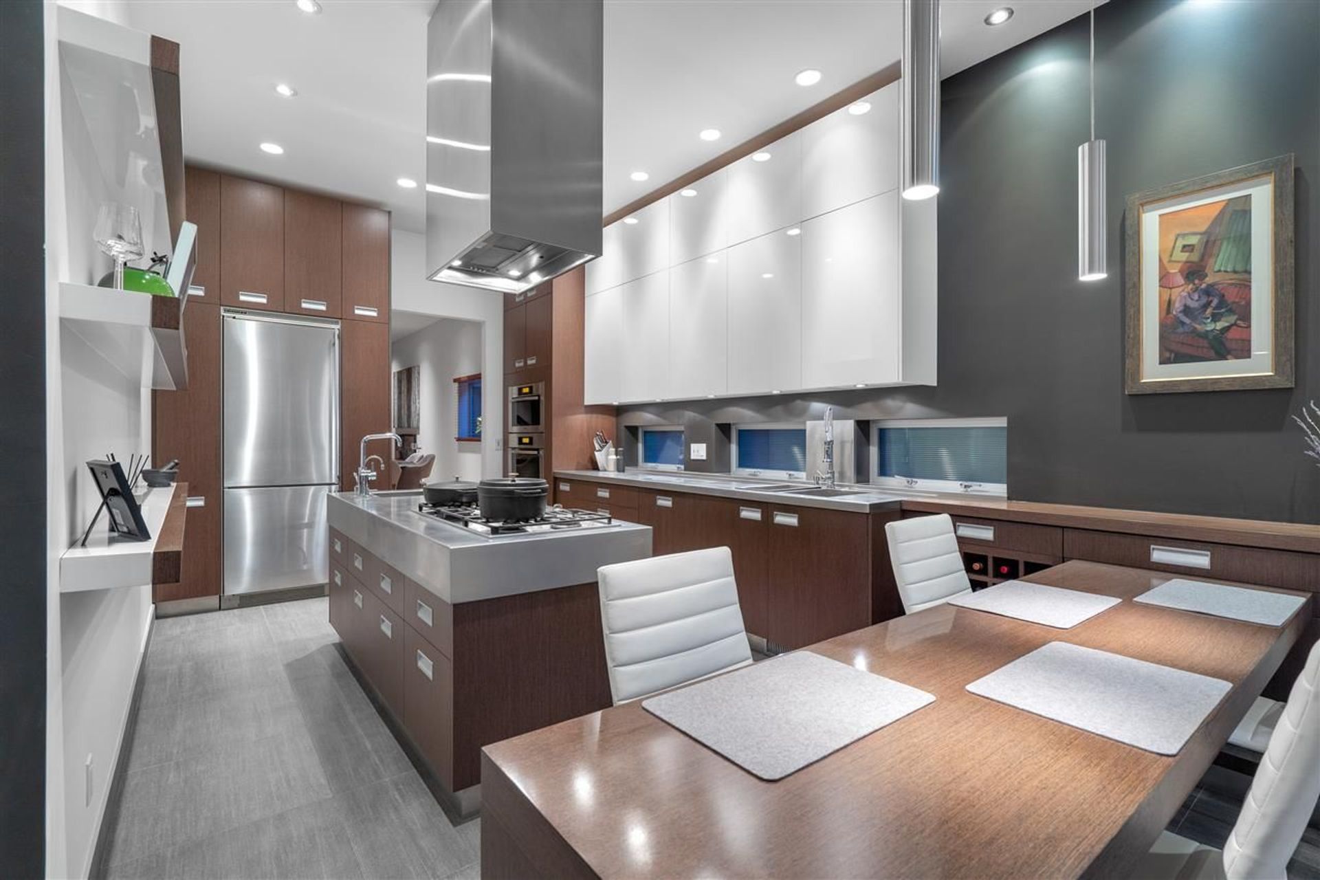 81191 at 3633 Robinson Road, North Vancouver