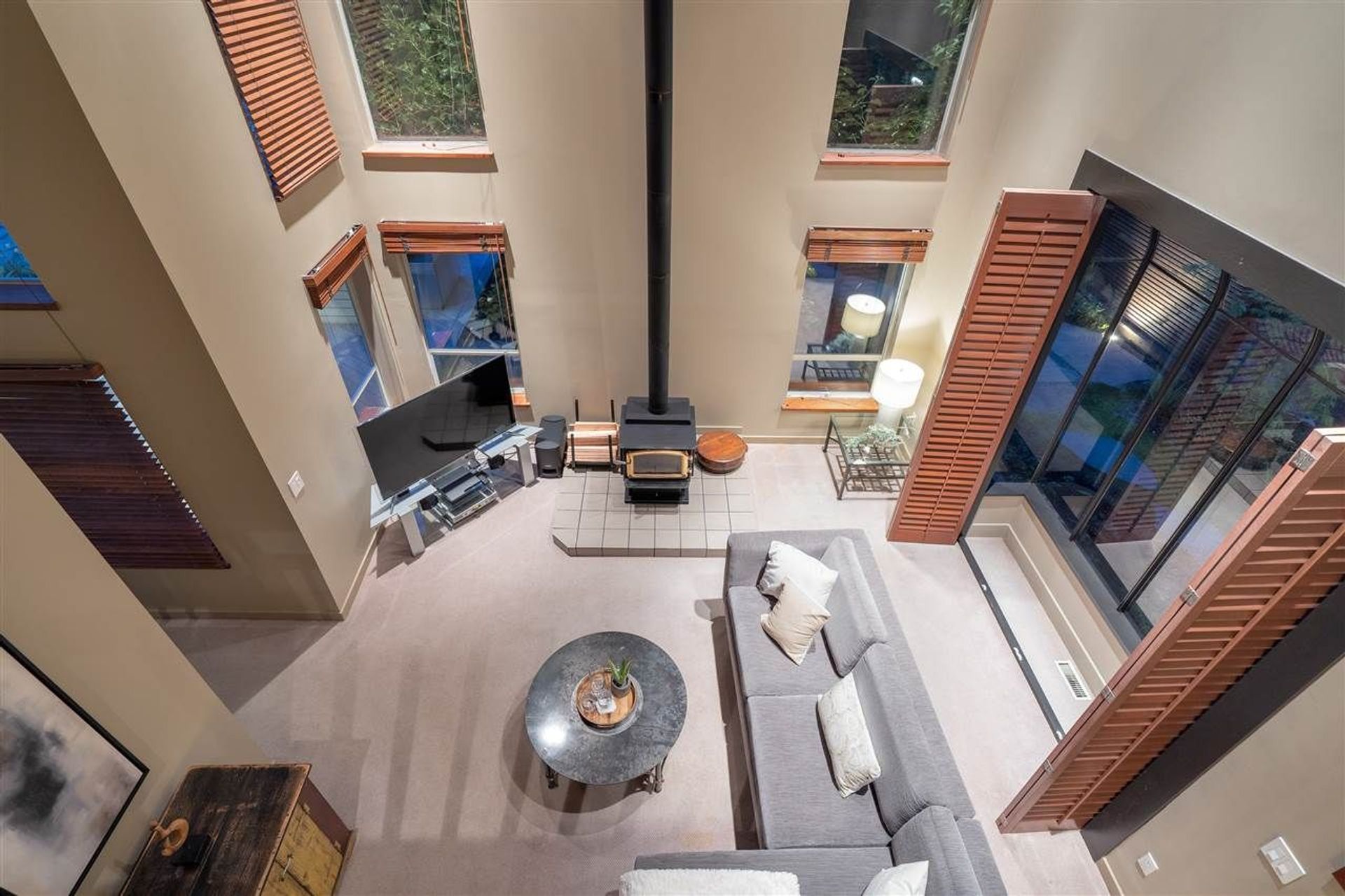 81233 at 3633 Robinson Road, North Vancouver