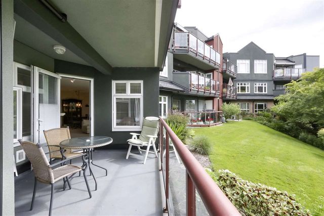 81857 at 301 - 2800 Chesterfield Avenue, North Vancouver