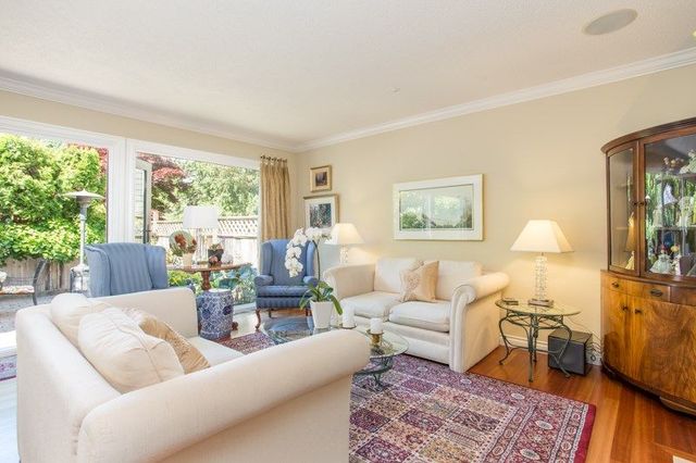 81896 at 865 Heritage Boulevard, North Vancouver