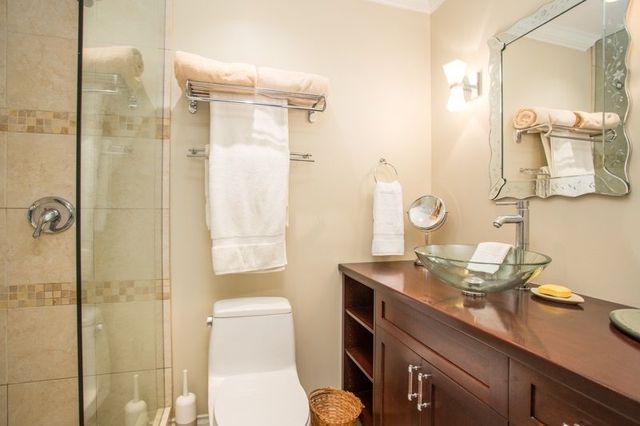 81932 at 865 Heritage Boulevard, North Vancouver