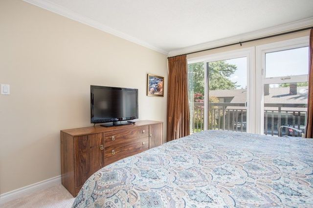 81956 at 865 Heritage Boulevard, North Vancouver