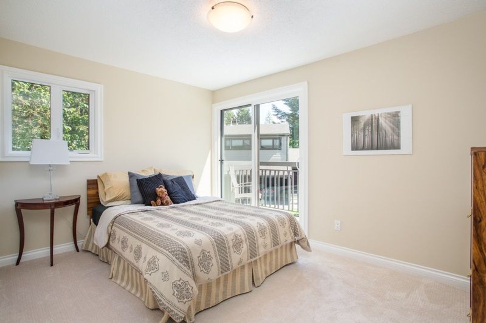 81948 at 865 Heritage Boulevard, North Vancouver