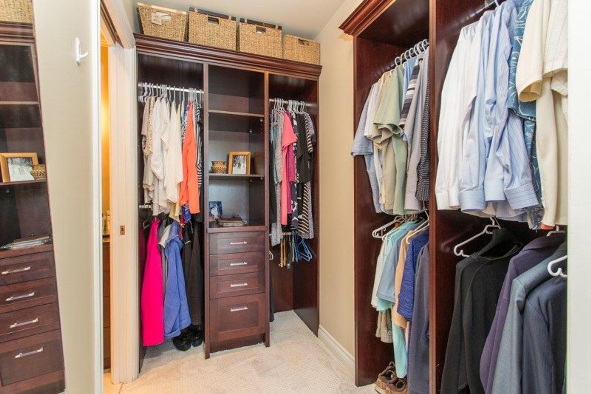 81960 at 865 Heritage Boulevard, North Vancouver