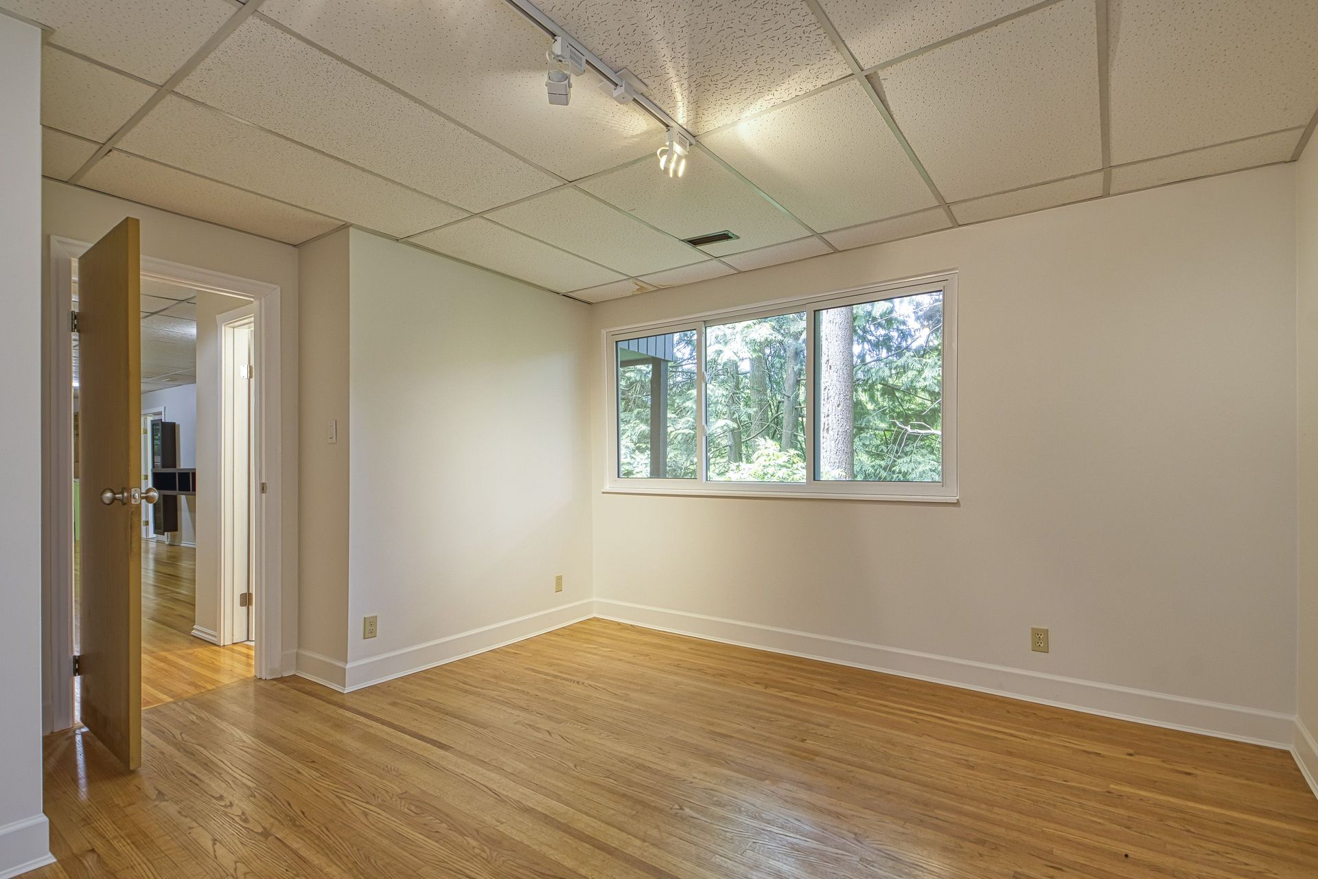 82167 at 1935 Rivergrove Place, North Vancouver