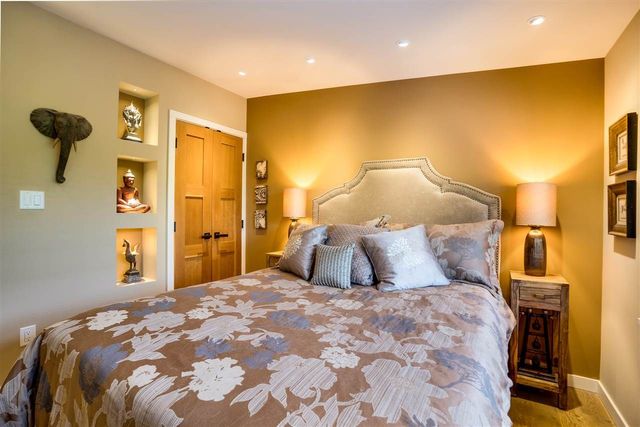 82968 at 618 Plymouth Drive, North Vancouver