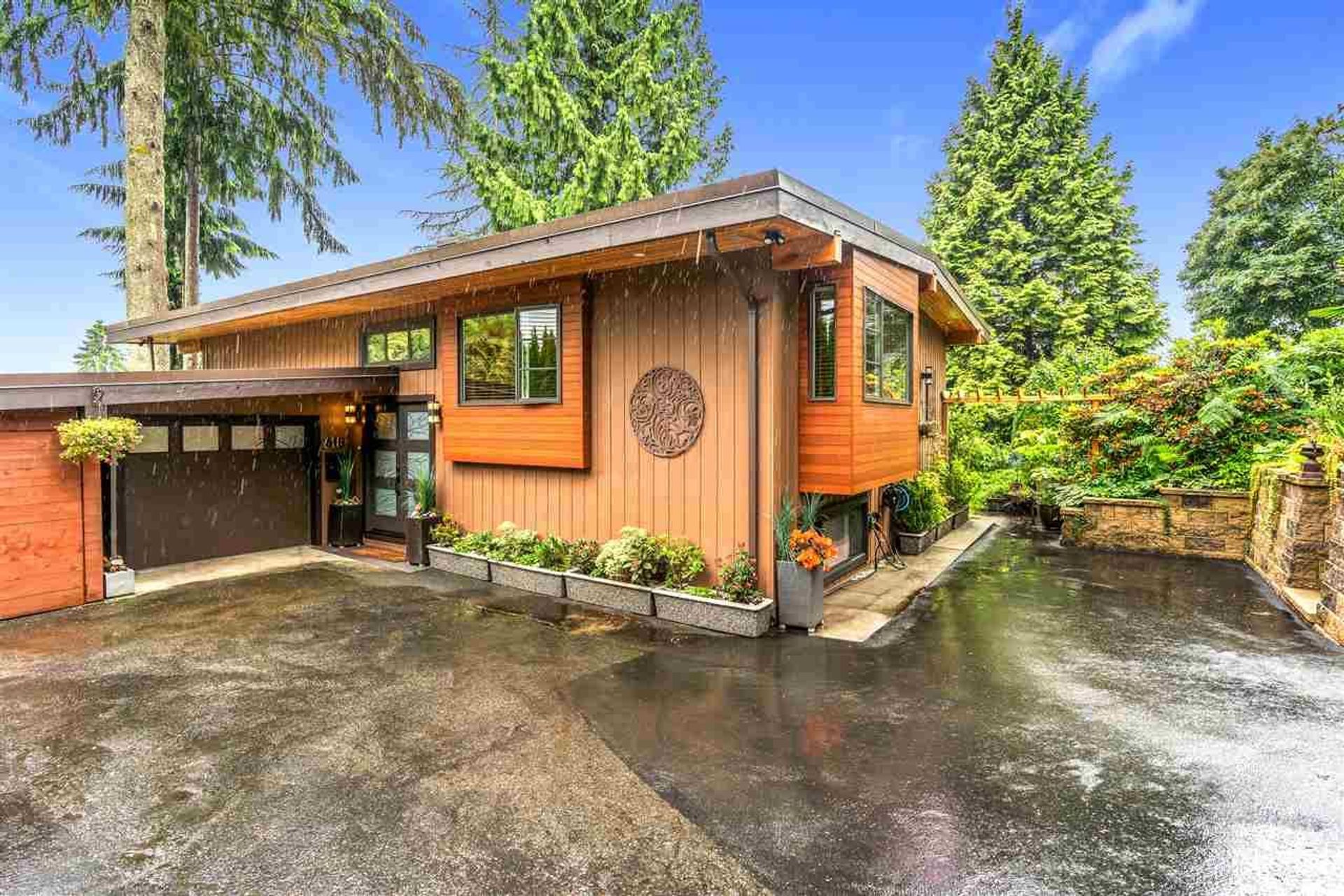 82916 at 618 Plymouth Drive, North Vancouver