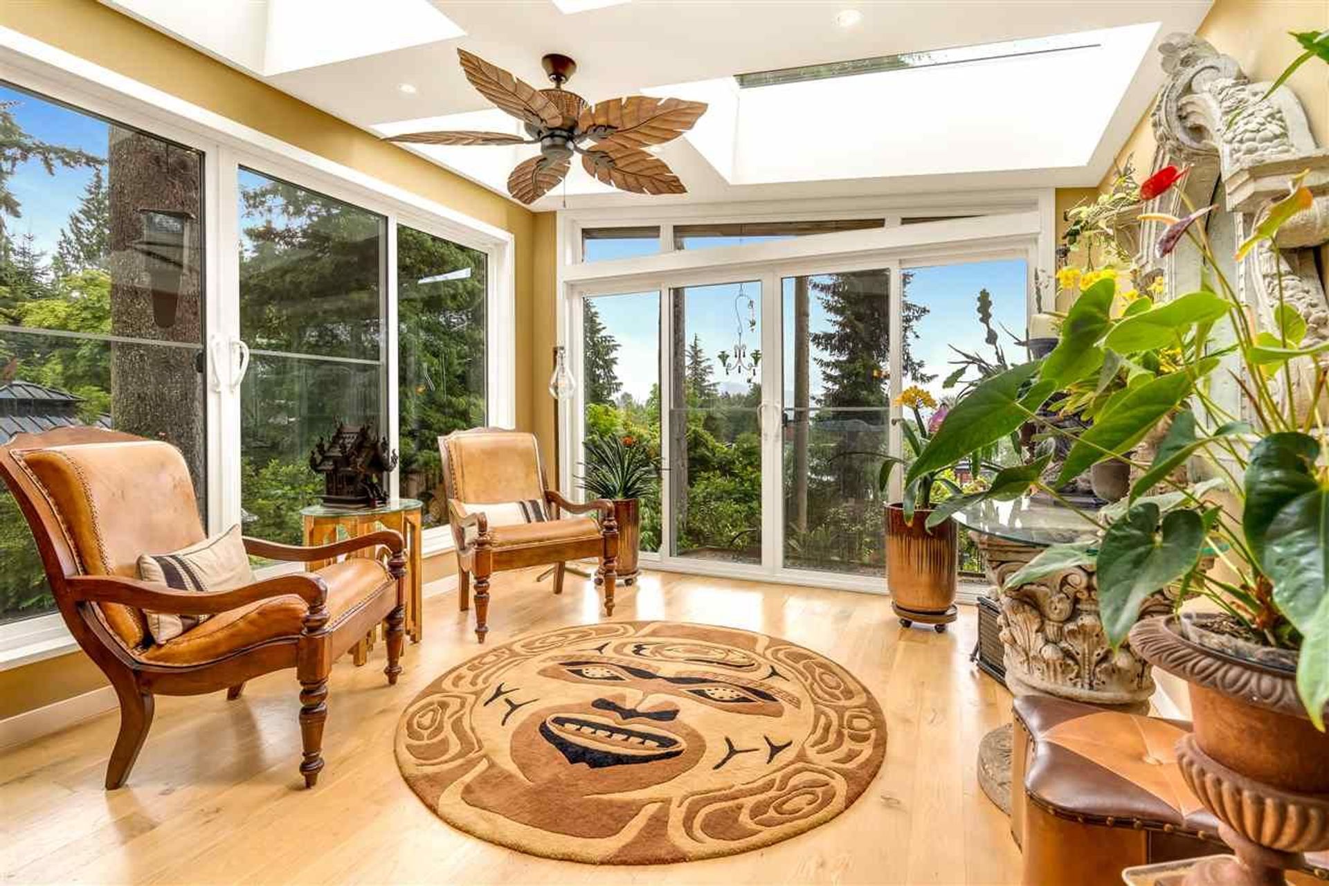 82944 at 618 Plymouth Drive, North Vancouver